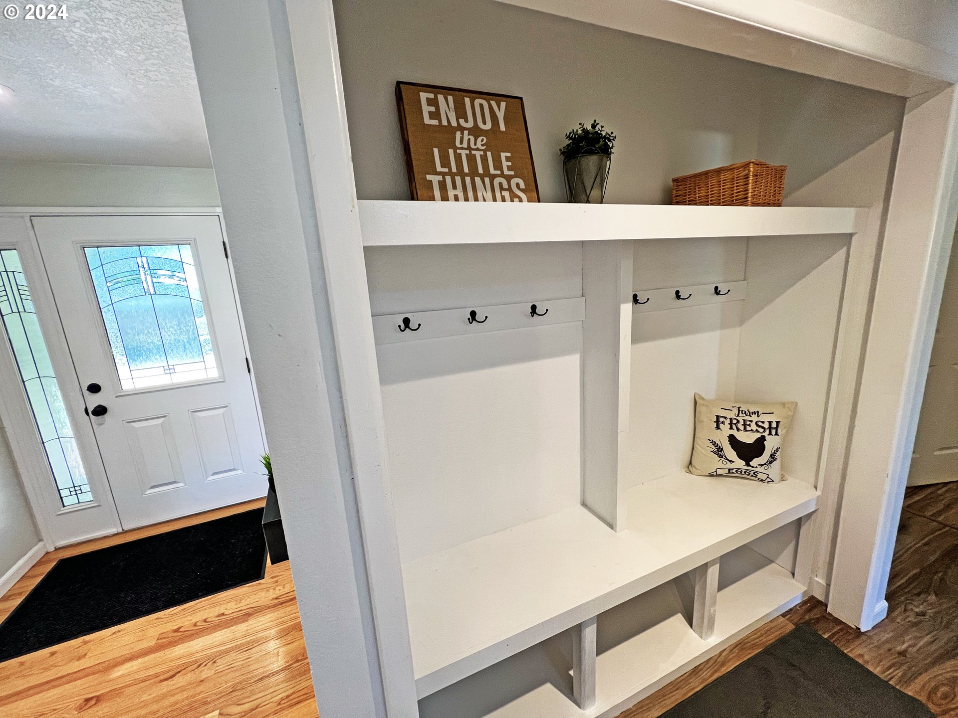 6885 South Anderson Road Aurora, OR 97002 - Photo 12 of 38 Gallery Image 12