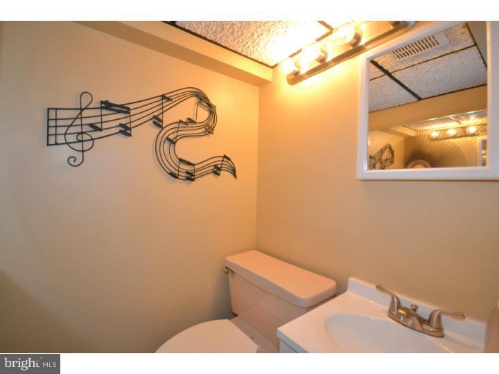 587 Fox Chase Road Jenkintown, PA 19046 - Photo 22 of 25 Bathroom