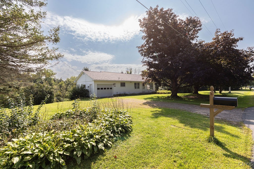 3334 County Rte 176 Scriba, NY 13126 - Photo 3 of 35