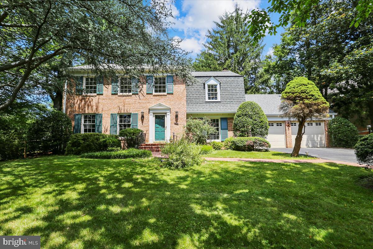 9801 Brookford Road Potomac, MD 20854 - Photo 65 of 82 Front