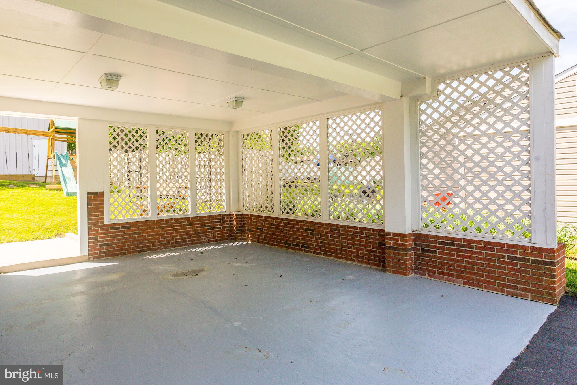 1807 Rushley Road Baltimore, MD 21234 - Photo 14 of 68 Carport