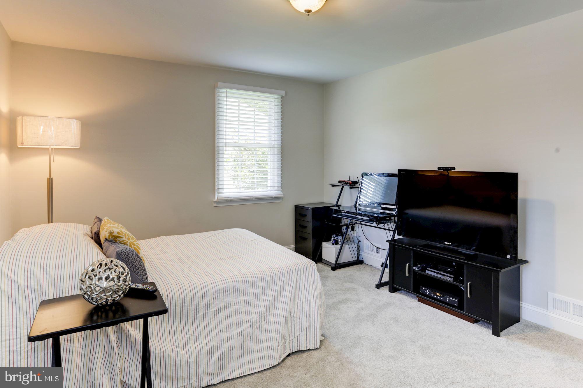 1807 Rushley Road Baltimore, MD 21234 - Photo 30 of 68