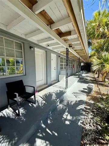 $1,375 | 551 Northeast 61st Street, Unit 2, Miami, FL 33137