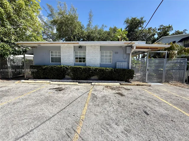 $1,375 | 551 Northeast 61st Street, Unit 2, Miami, FL 33137