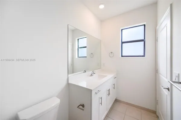 $3,100 | 640 Northeast 207th Street, Miami, FL 33179