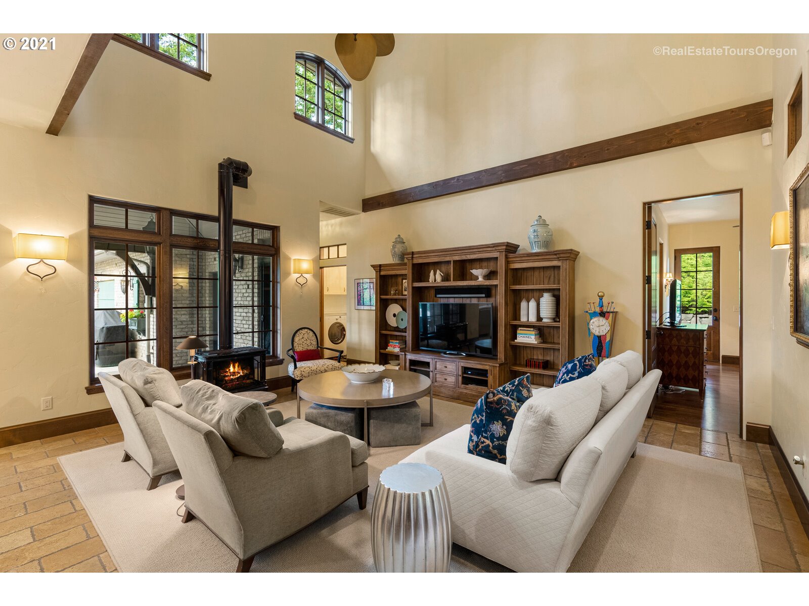 10605 Northwest Saltzman Road Portland, OR 97229 - Photo 9 of 32 Gallery Image 9