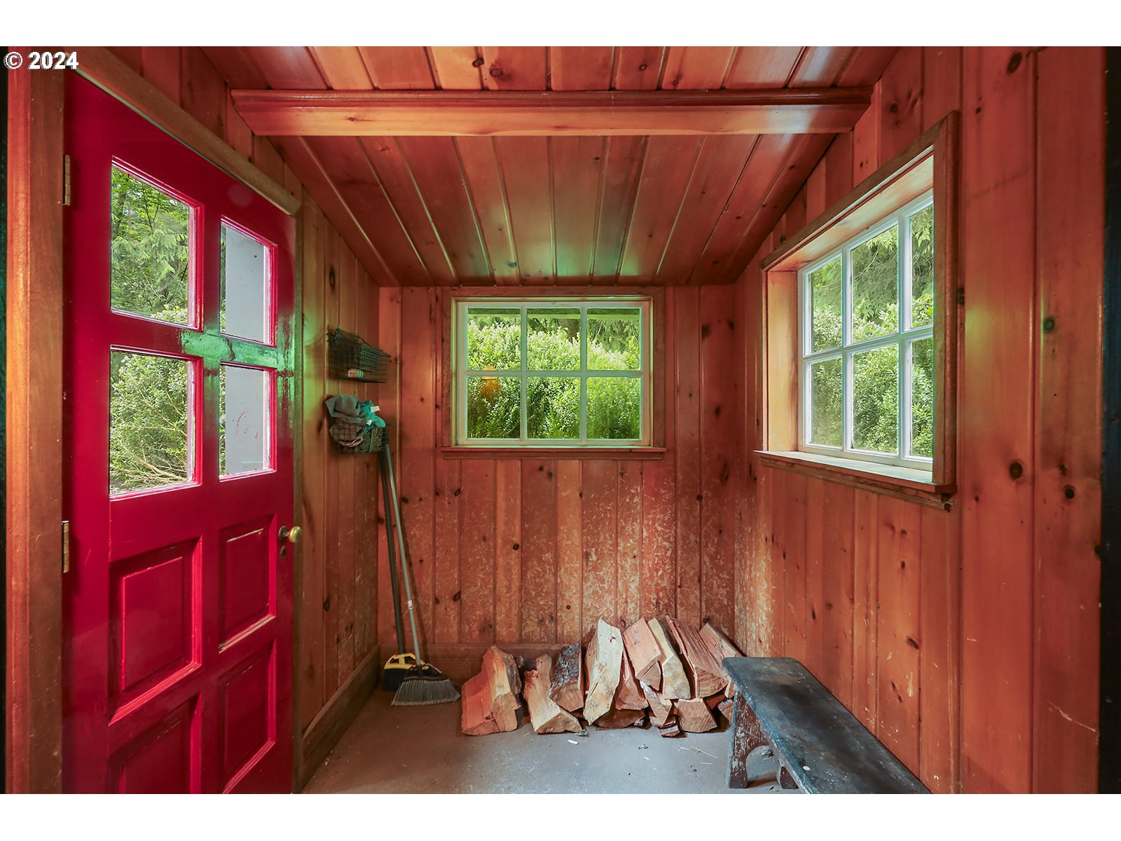 27740 East Welches Road Welches, OR 97067 - Photo 14 of 48 Gallery Image 14