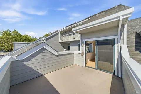 $1,395,000 | 6033 Shelter Bay Avenue, Mill Valley, CA 94941