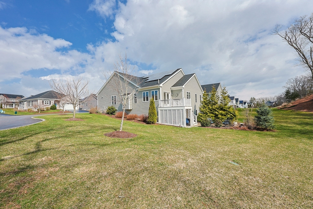 30 Partridge View Lane Wrentham, MA 02093 - Photo 4 of 31