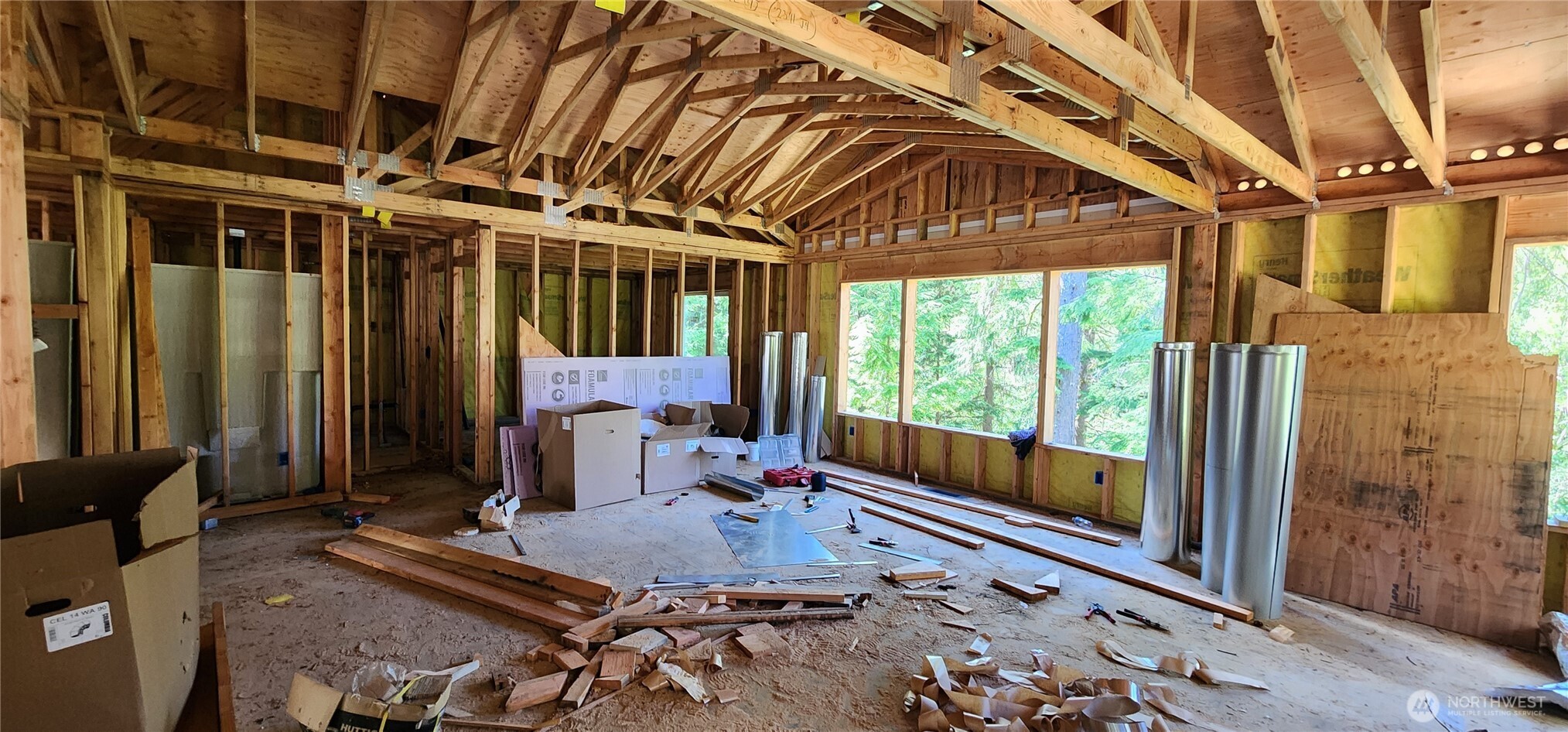 821 East Olde Lyme Road Shelton, WA 98584 - Photo 31 of 33 a living room with furniture and a outdoor space