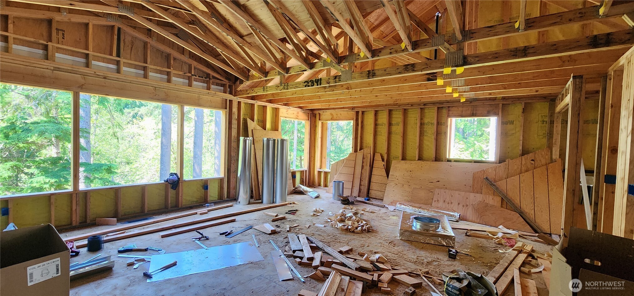 821 East Olde Lyme Road Shelton, WA 98584 - Photo 32 of 33 a living room with furniture