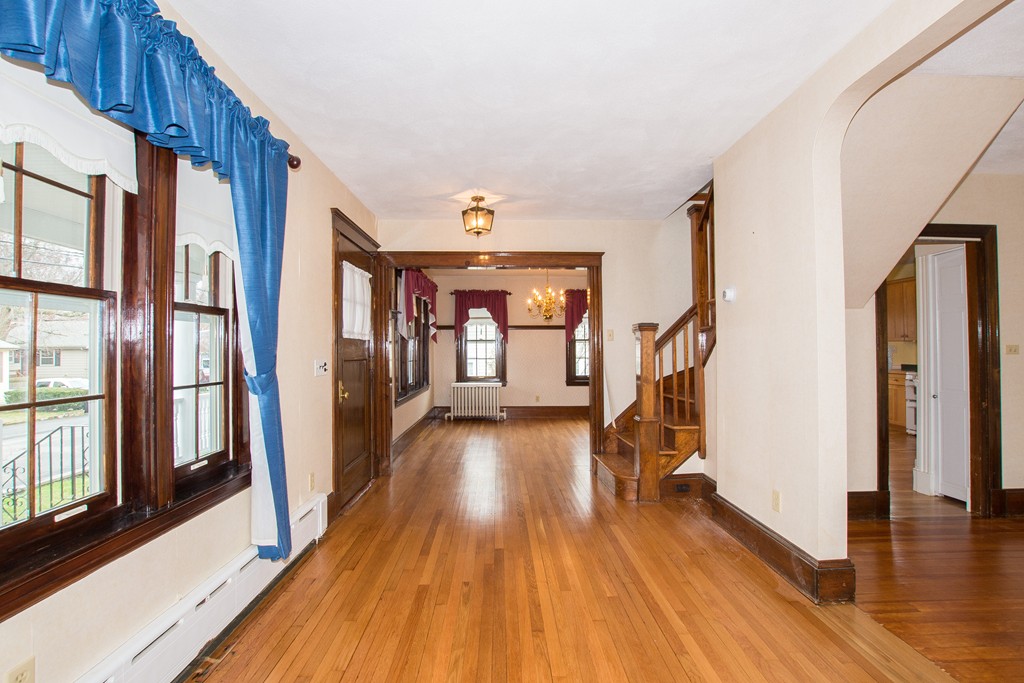 47 Altoona Road Dedham, MA 02026 - Photo 6 of 30 Gallery Image 6
