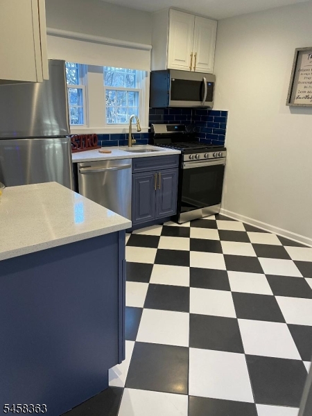 48 Adams Place Glen Ridge, NJ 07028 - Photo 11 of 32 Gallery Image 11