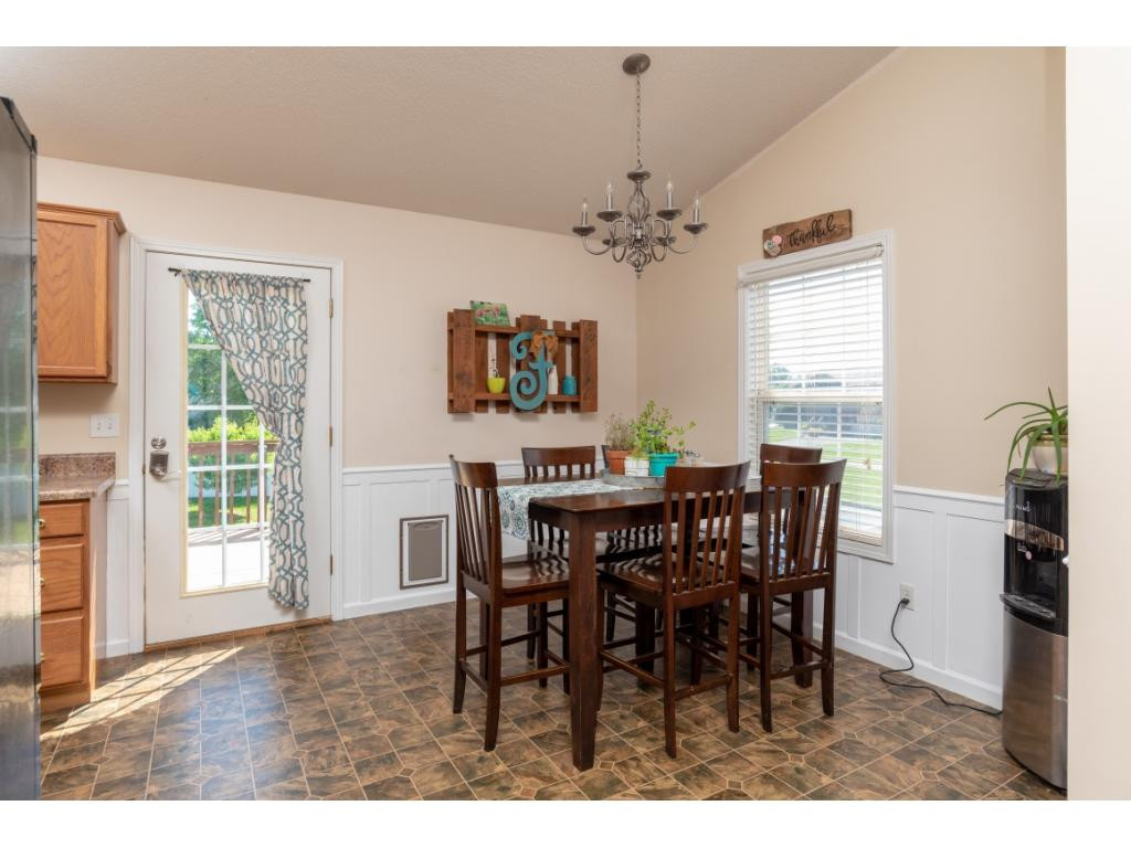 252 Webb Road Piney Flats, TN 37686 - Photo 5 of 36 Photo 5