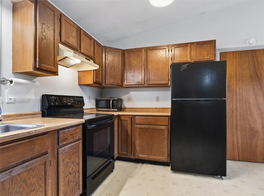 2872 Seeley Road Ontario, NY 14519 - Photo 11 of 27 Gallery Image 11