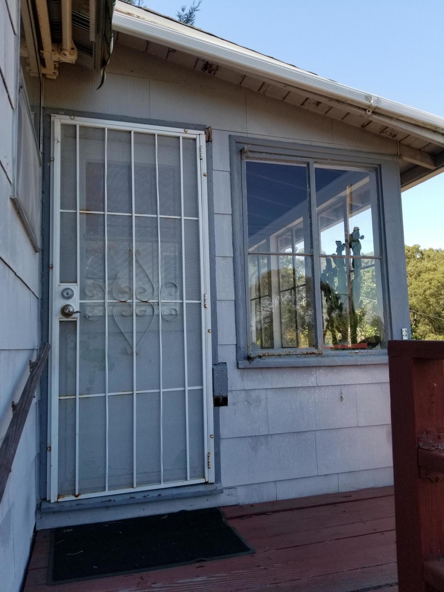 4087 Lambert Road El Sobrante, CA 94803 - Photo 7 of 35 20190821_145847