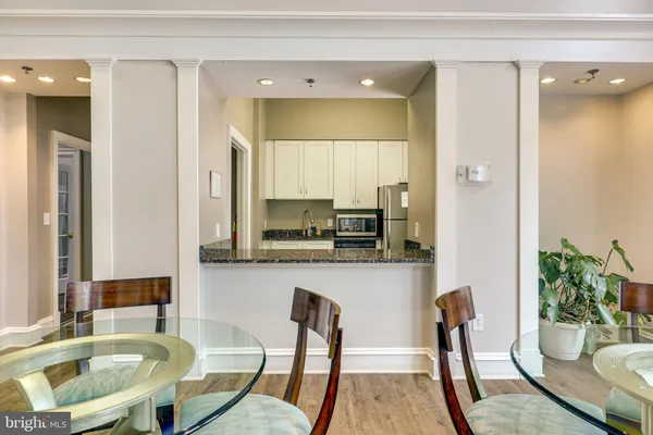 $479,000 | 1625 International Drive, Unit 421, McLean, VA 22102