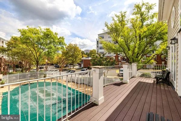 $479,000 | 1625 International Drive, Unit 421, McLean, VA 22102