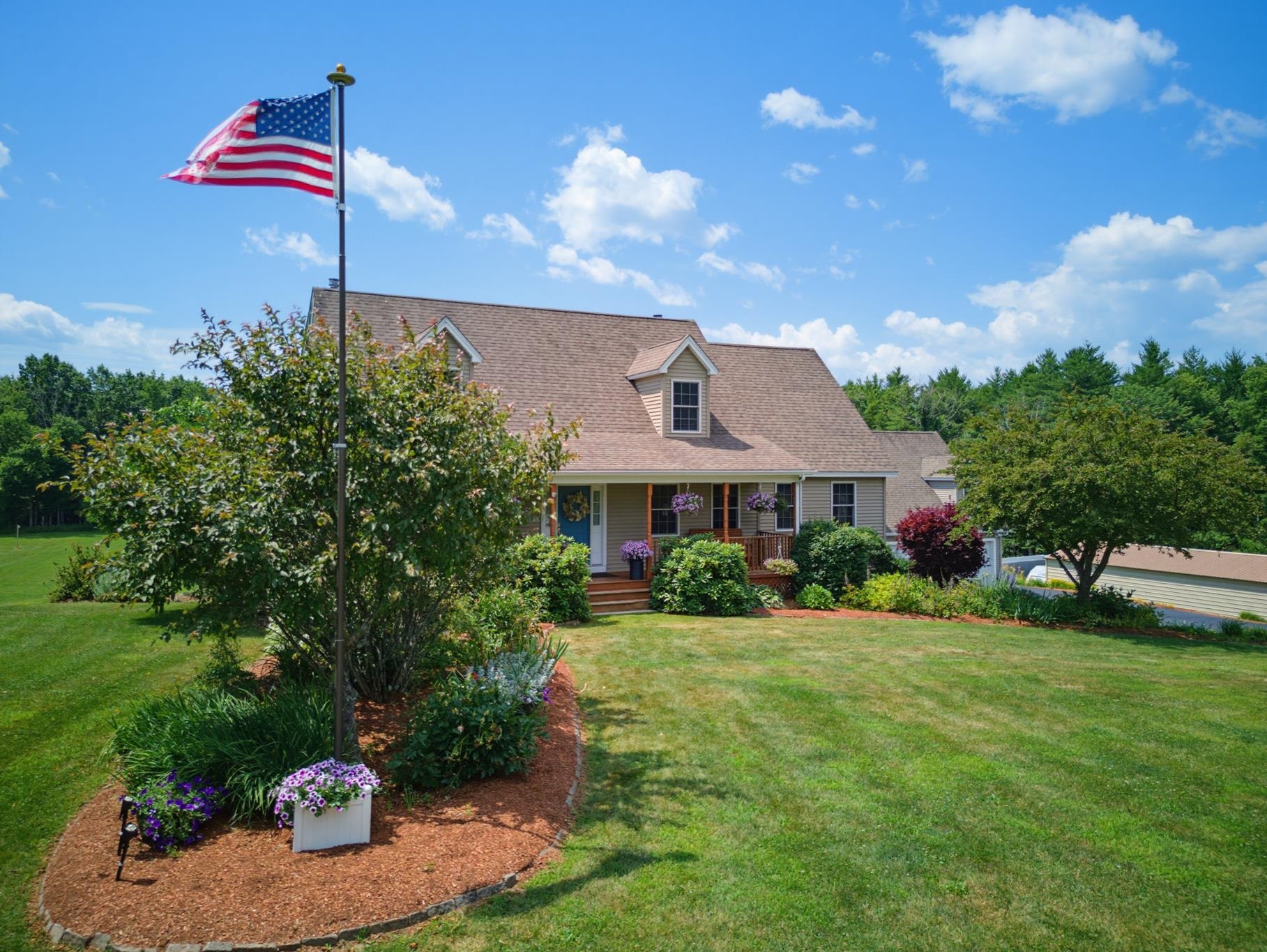 50 Range Road Pittsfield, NH 03263 - Photo 7 of 60 Gallery Image 7