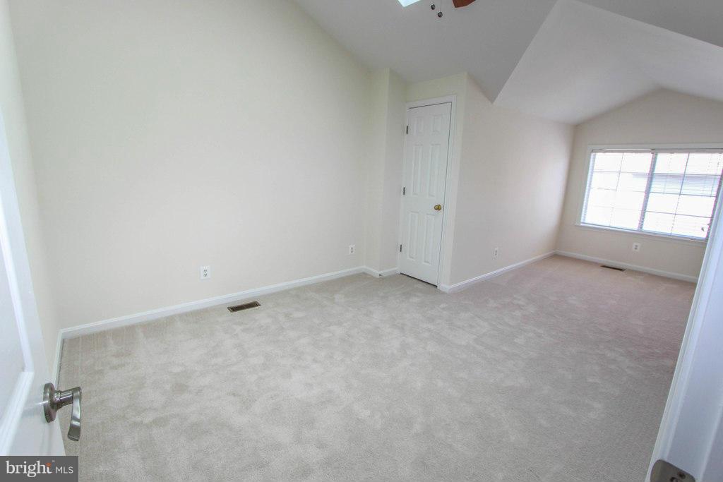 6035 Riddle Walk Alexandria, VA 22312 - Photo 26 of 30 Interior (General)