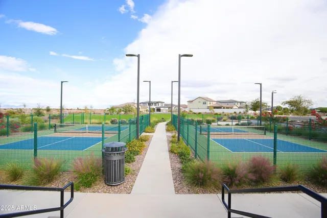 $2,600 | 773 West Lark Drive, Queen Creek, AZ 85140