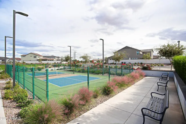 $2,600 | 773 West Lark Drive, Queen Creek, AZ 85140