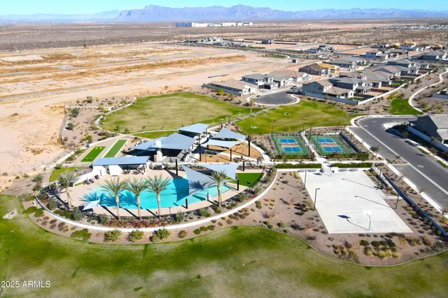 $2,600 | 773 West Lark Drive, Queen Creek, AZ 85140