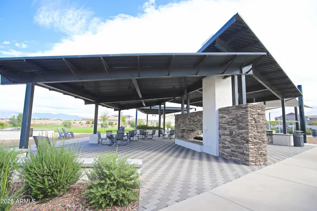 $2,600 | 773 West Lark Drive, Queen Creek, AZ 85140