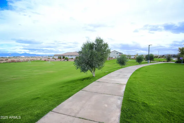 $2,600 | 773 West Lark Drive, Queen Creek, AZ 85140