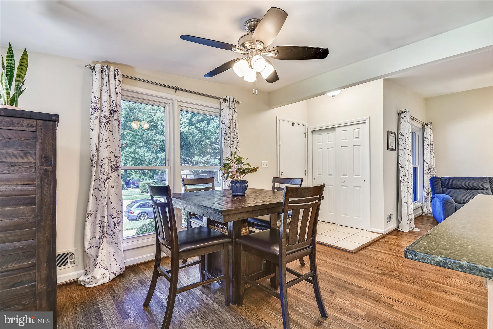 6805 Barnett Road Baltimore, MD 21239 - Photo 10 of 37 Open plan, dining room beside kitchen