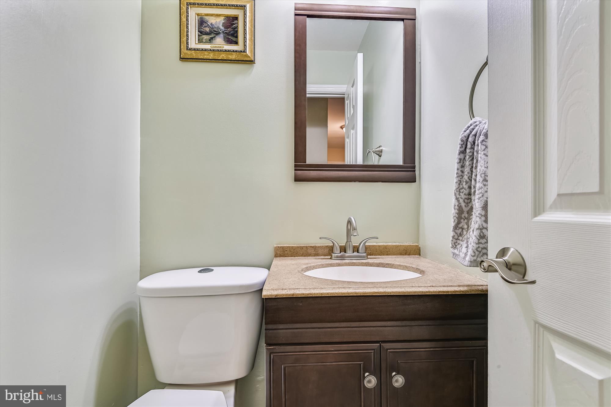 6805 Barnett Road Baltimore, MD 21239 - Photo 19 of 37 And the powder room