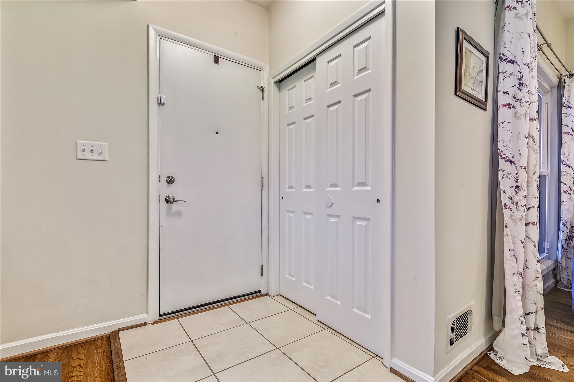 6805 Barnett Road Baltimore, MD 21239 - Photo 6 of 37 Front door and large coat closet