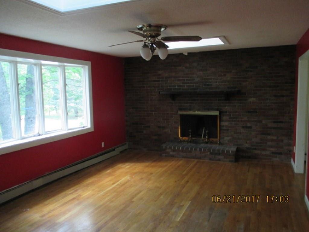 555 Foreside Road Topsham, ME 04086 - Photo 8 of 18 Photo