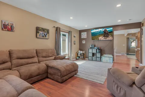 $199,000 | 218 1st Street Northeast, Clara City, MN 56222