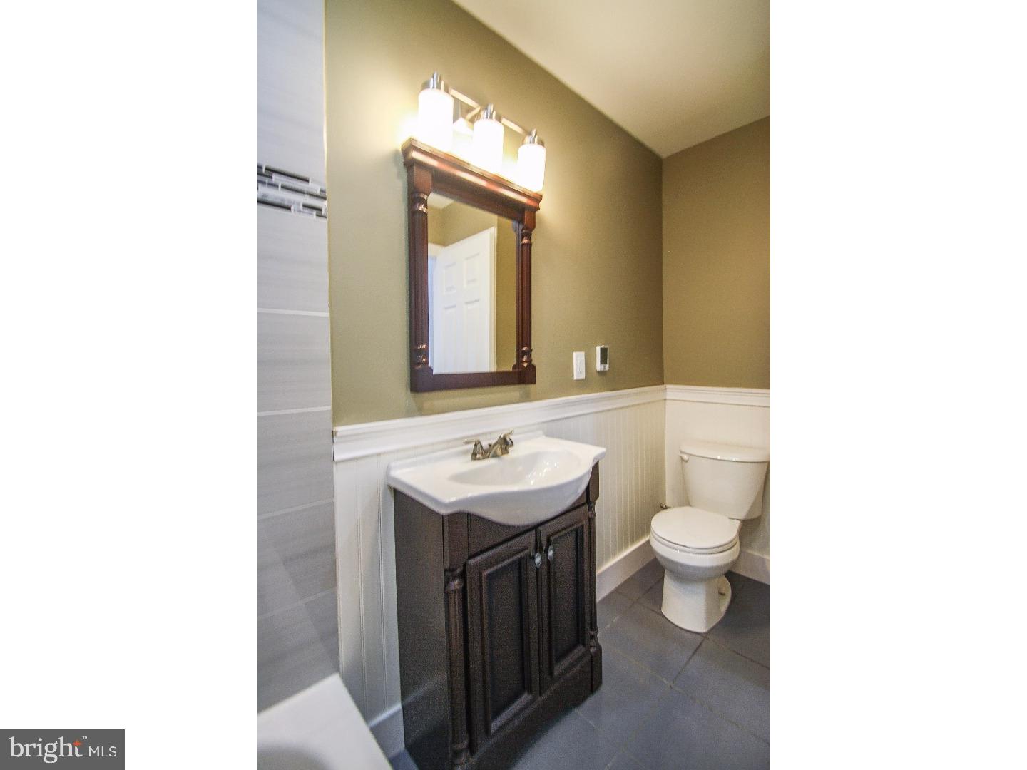46 Ravine Lane Levittown, PA 19055 - Photo 17 of 25