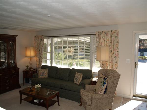 11 Wildes Road Chelmsford, MA 01824 - Photo 8 of 26 Gallery Image 8