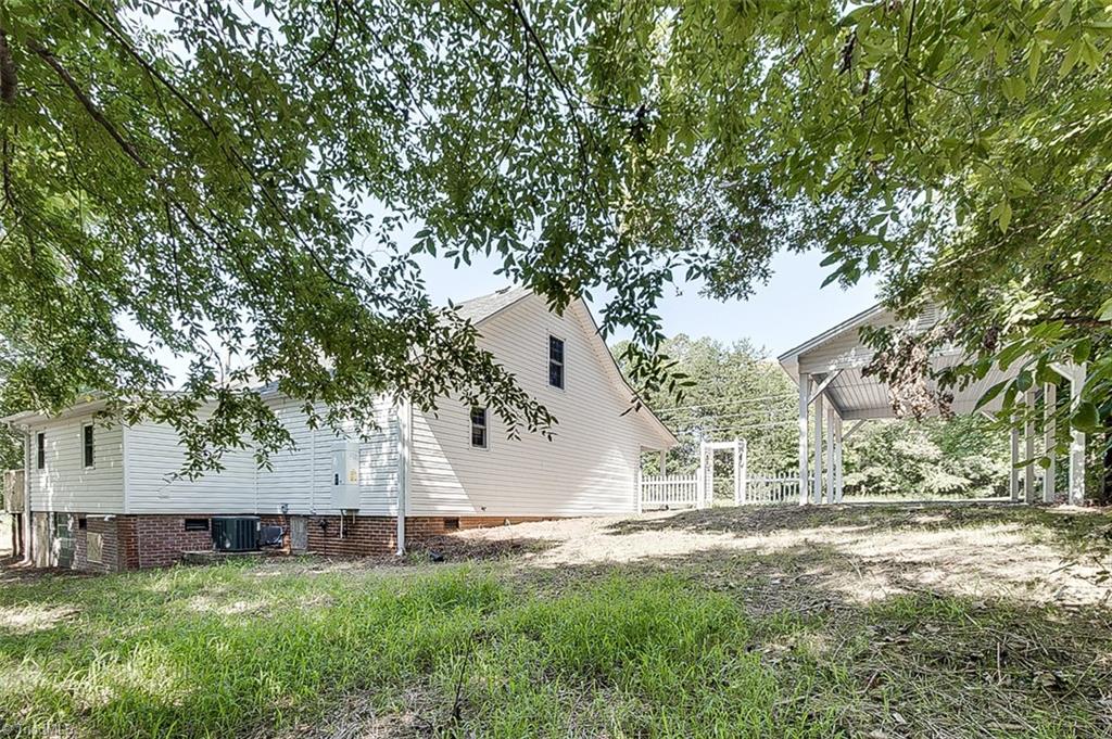 3325 Beckerdite Road Sophia, NC 27350 - Photo 3 of 44 Gallery Image 3