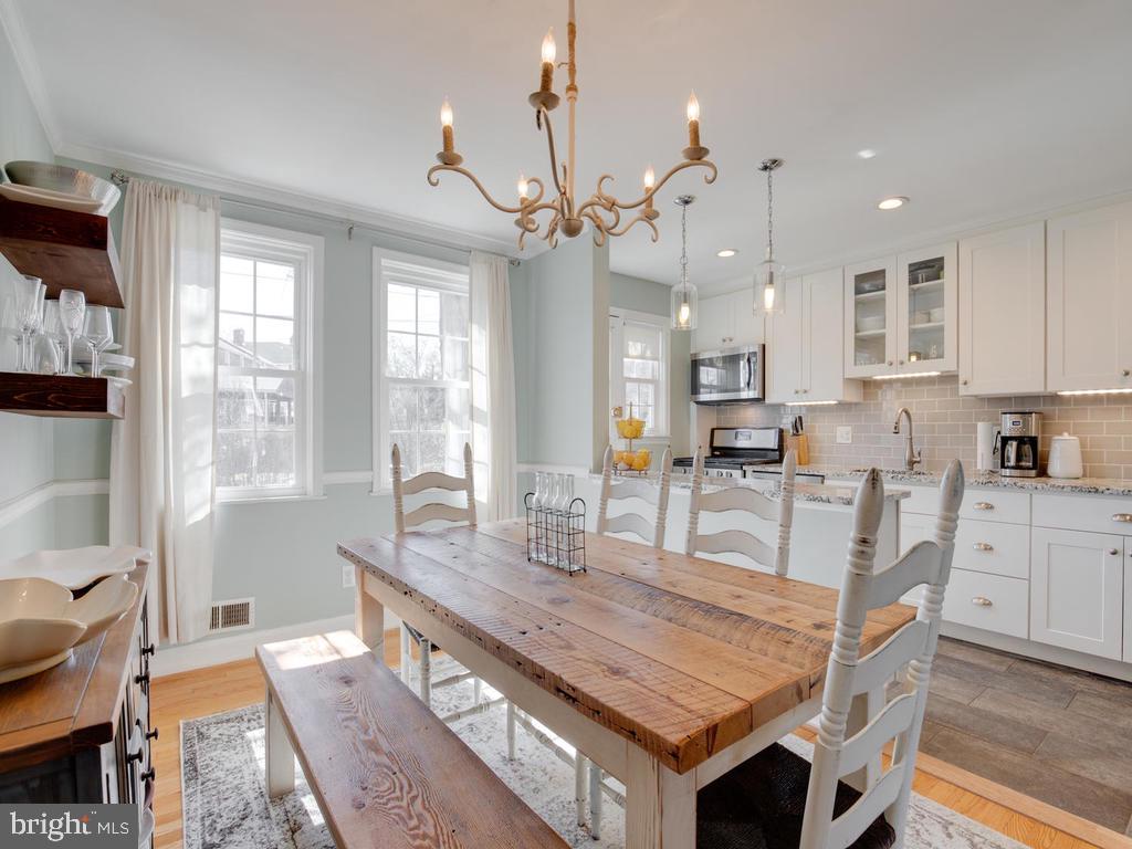 1623 Aberdeen Road Baltimore, MD 21286 - Photo 9 of 36 Awesome farmhouse chandelier