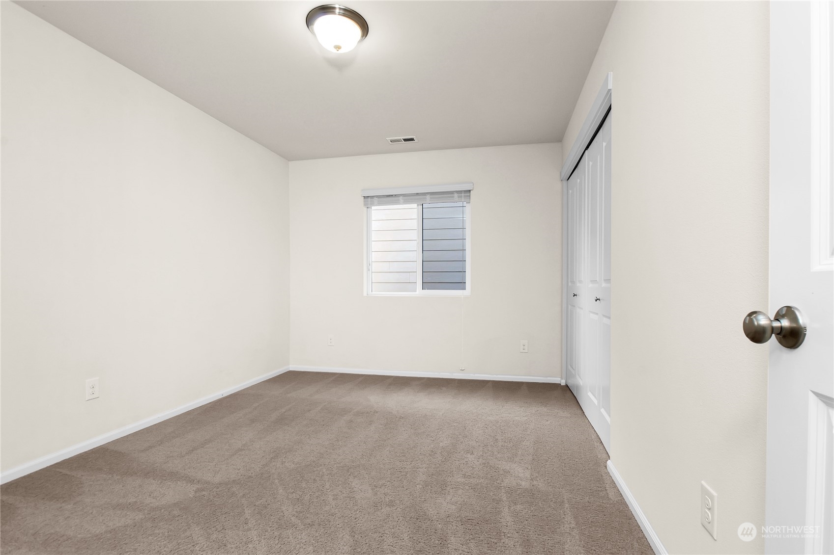 2906 Fiddleback Street Northeast Lacey, WA 98516 - Photo 19 of 24