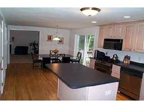 179 High Range Road Londonderry, NH 03053 - Photo 7 of 9 Gallery Image 7
