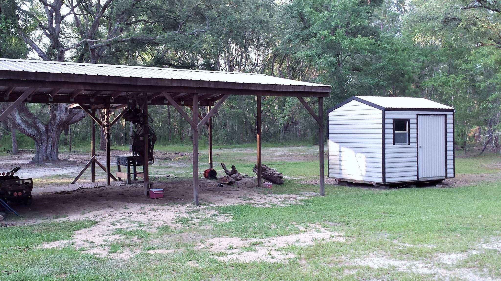 5172 Baxter Road Malone, FL 32445 - Photo 21 of 46 Gallery Image 21