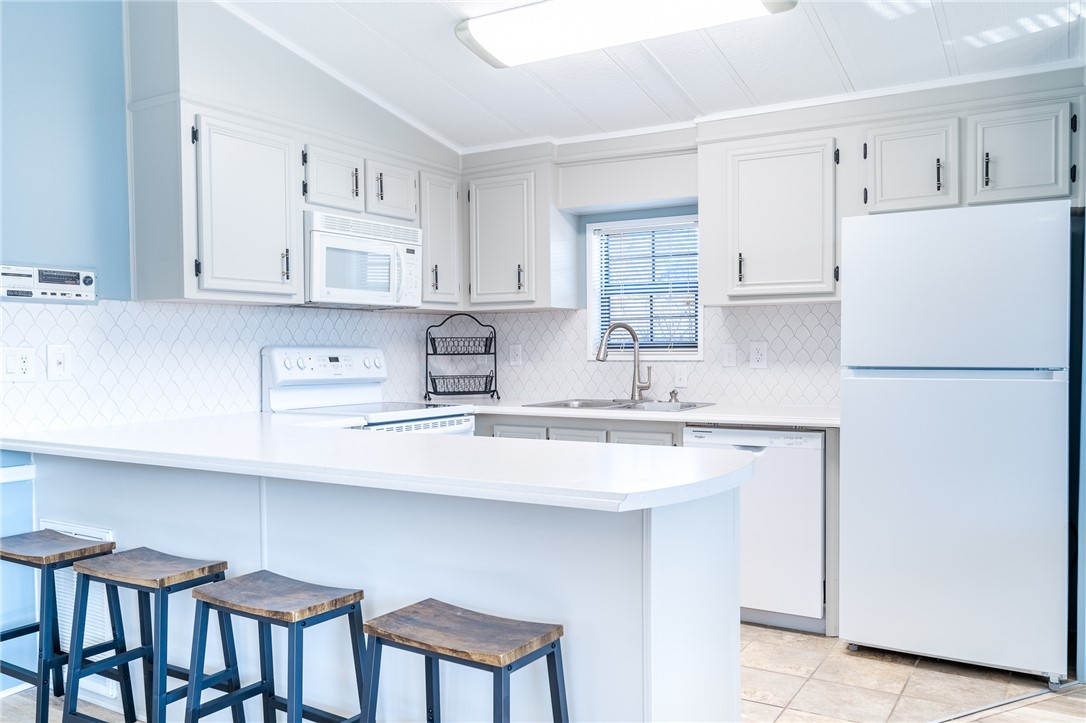 1230 Melton Road, Unit 14 West Union, SC 29696 - Photo 6 of 23 Remodeled kitchen with new appliances