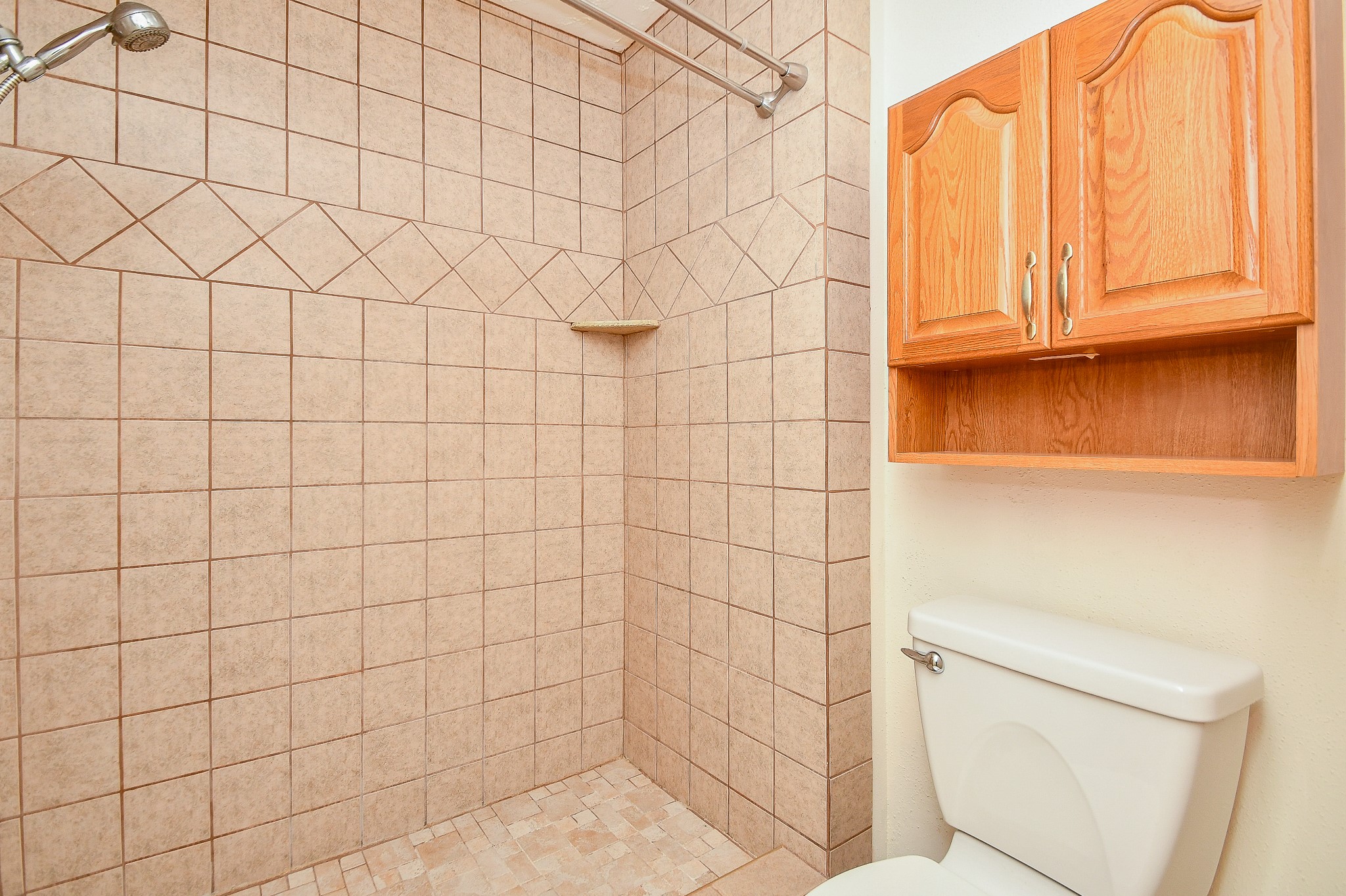 8323 East Ridge Drive Houston, TX 77040 - Photo 19 of 31 a bathroom with a shower