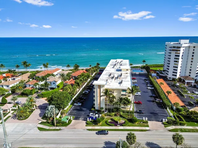 $749,900 | 630 Ocean Drive, Unit 315, Juno Beach, FL 33408