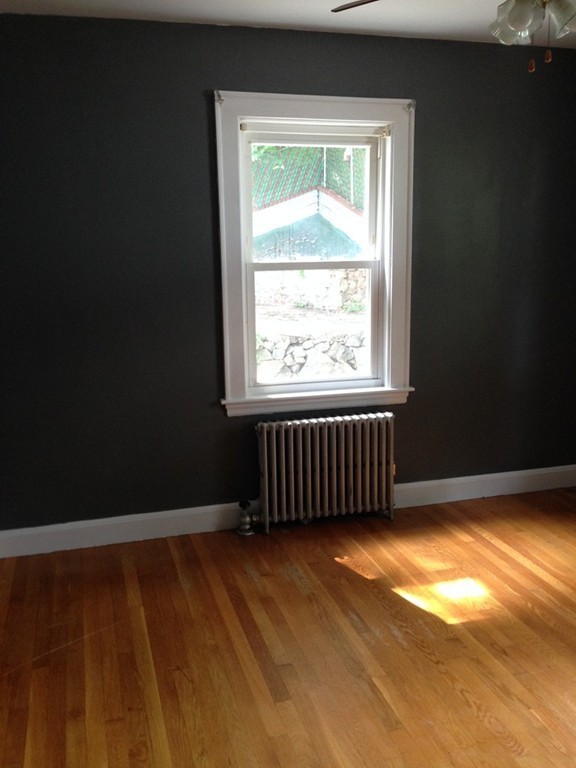 12 Moon Road Lynn, MA 01904 - Photo 16 of 18 Gallery Image 16