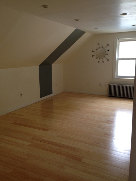 12 Moon Road Lynn, MA 01904 - Photo 9 of 18 Gallery Image 9