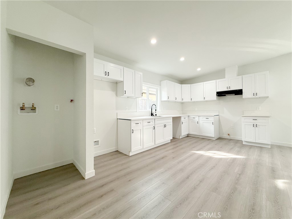 1485 West 154th Street Compton, CA 90220 - Photo 7 of 18