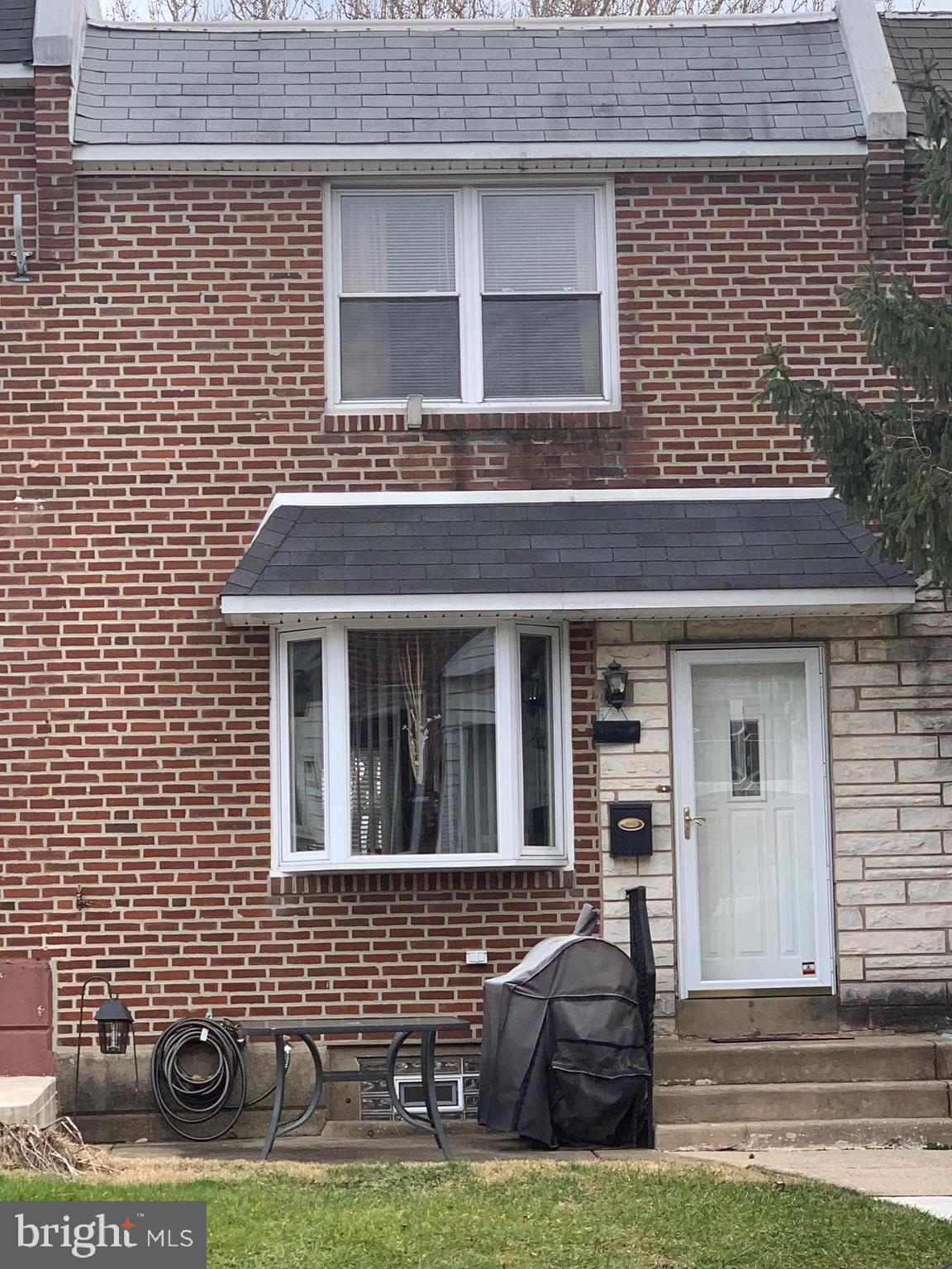 1605 Merribrook Road Philadelphia, PA 19151 - Photo 1 of 28 Gallery Image 1