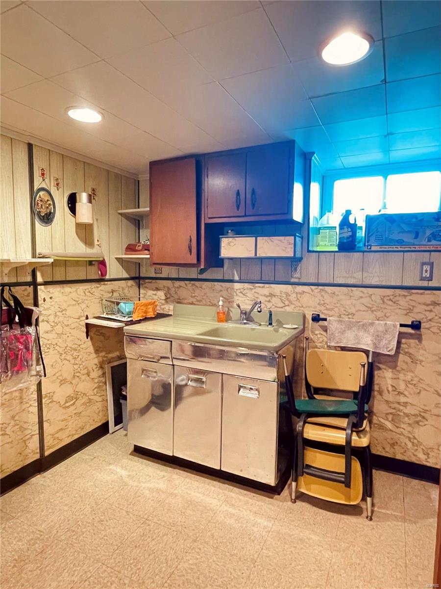 5518 Rosa Avenue St. Louis, MO 63109 - Photo 22 of 28 Gallery Image 22