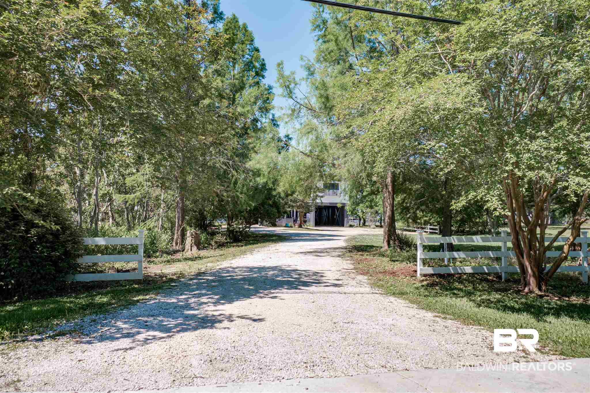 12303 County Road 1 Fairhope, AL 36532 - Photo 36 of 38 Front Drive